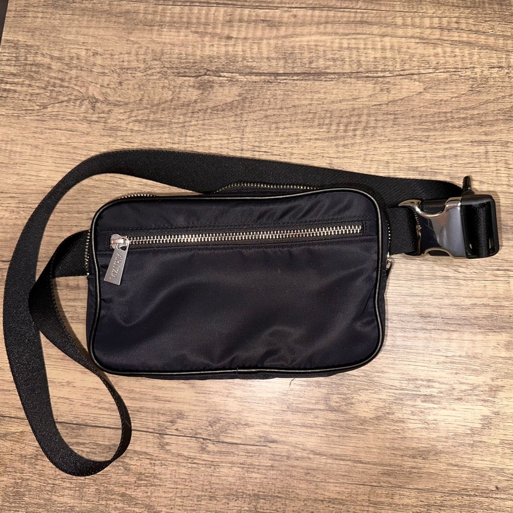 Aritzia Bag